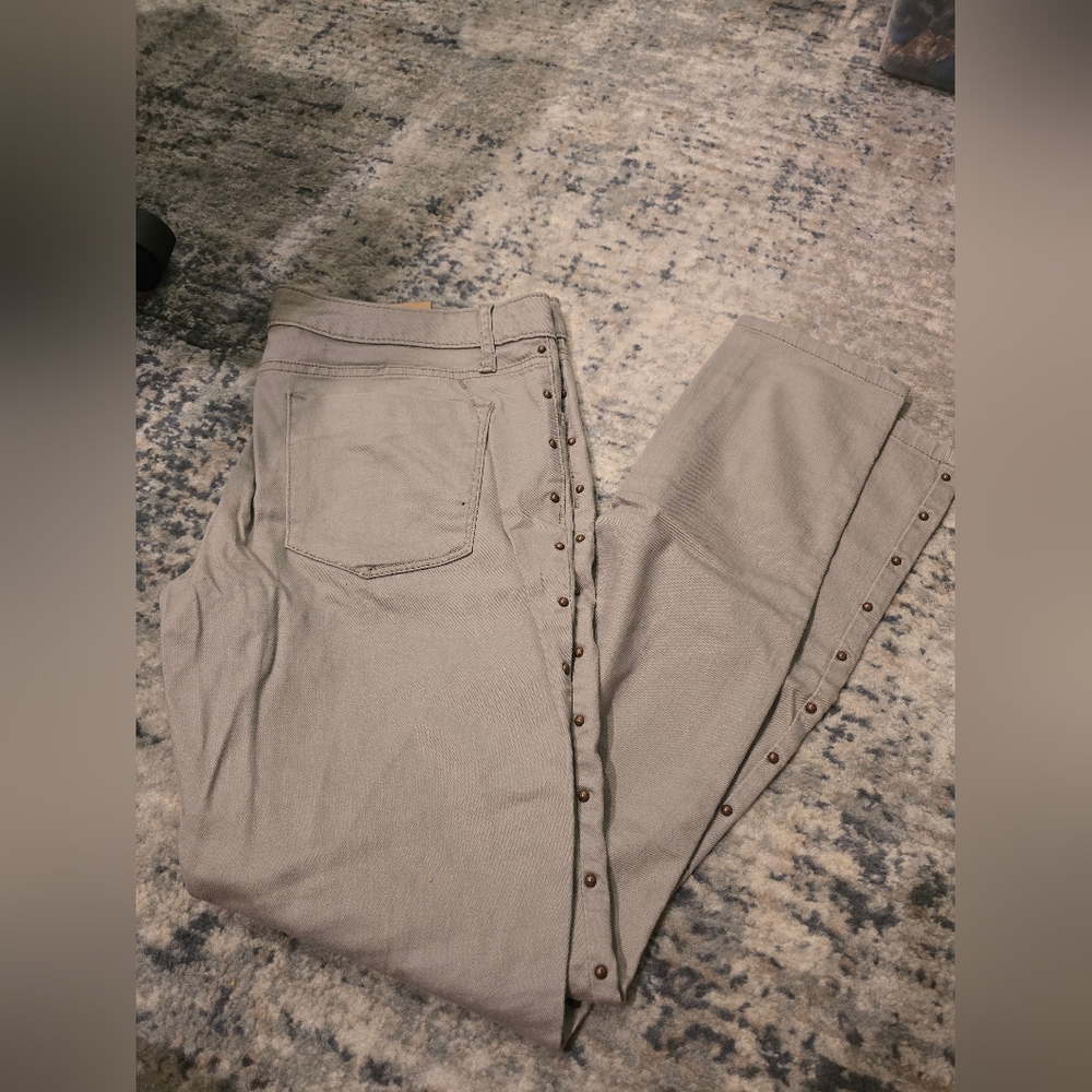 Women's Tan Jeans with Button Detailing